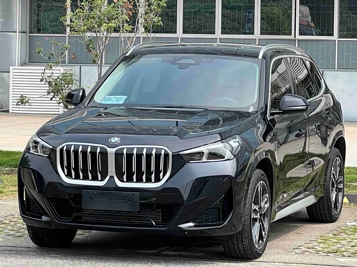2026 BMW X1