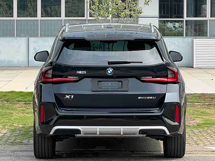 2026 BMW X1