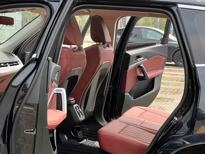 BMW X1 2026 2026款 sDrive25Li X设计套装