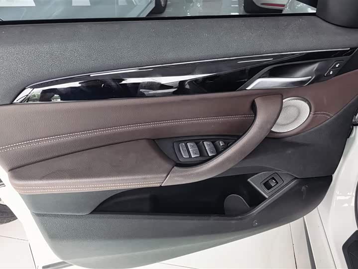 Фото 7 - BMW X2