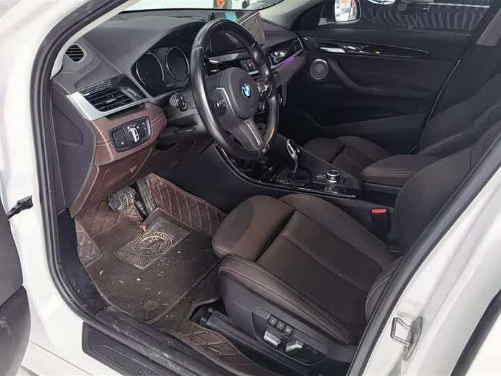 Фото 9 - BMW X2