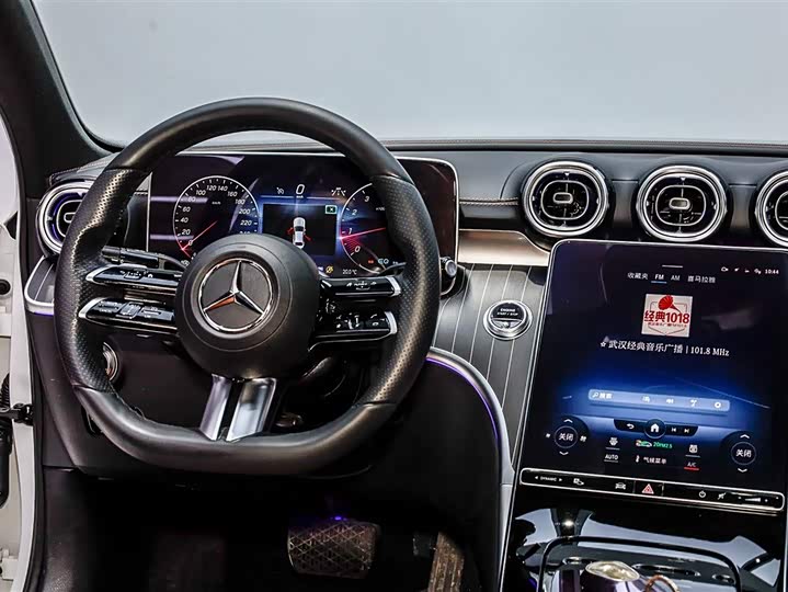 Фото 5 - Mercedes-Benz C-Class