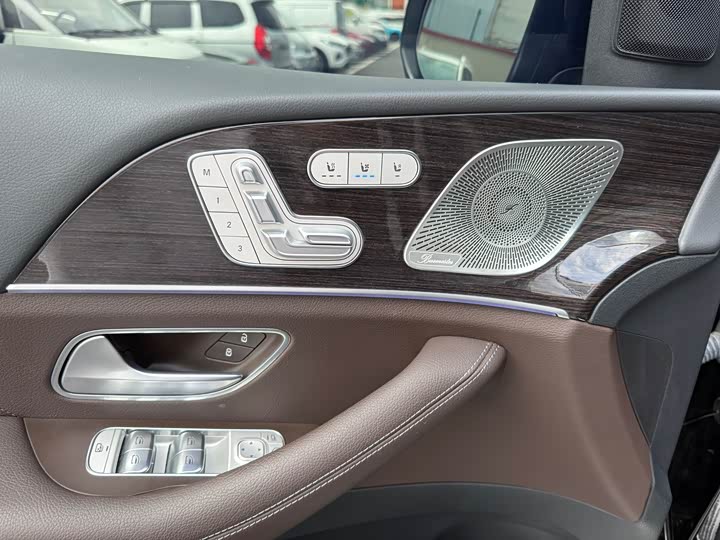 Mercedes-Benz GLS-Class 2023 2023款 改款二 GLS 450 4MATIC 时尚型
