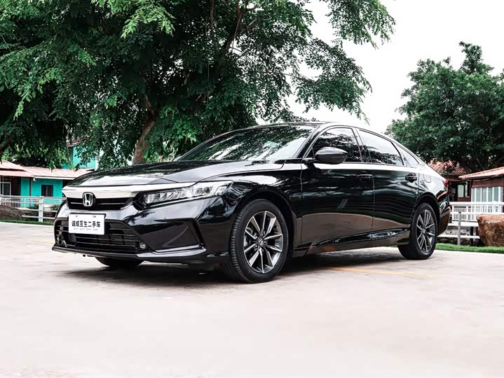 Photo 1 - Honda Inspire