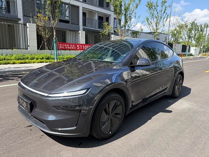 Tesla Model Y 2025 2025款 后轮驱动版