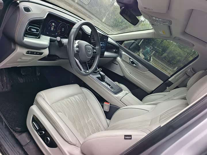 Zdjęcie 4 - GAC Trumpchi GS8