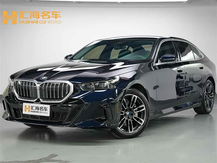 2026 BMW 5 Series