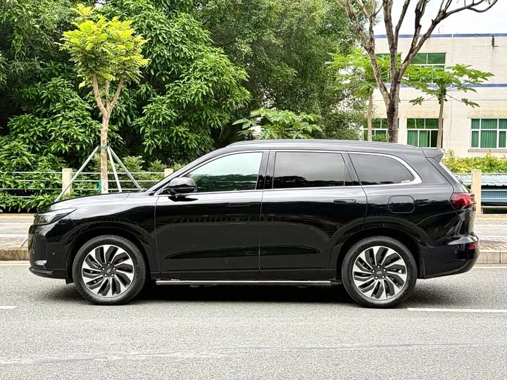 Aito M7 2022 2022款 1.5T 四驱豪华版