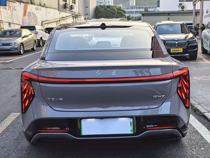 Hongqi EH7 2025 2025款 640 四驱 智选版