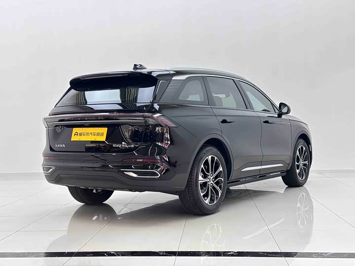 Lincoln Nautilus 2025 2025款 2.0T 四驱尊逸版