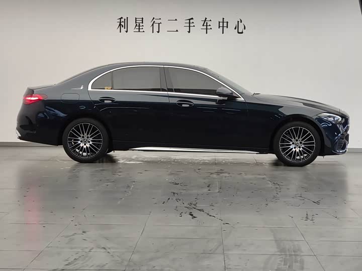 Фото 7 - Mercedes-Benz C-Class