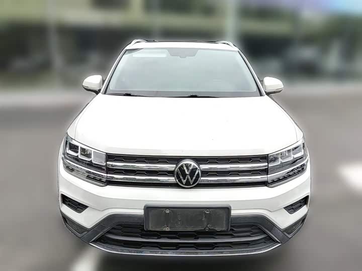 Фото 5 - Volkswagen Tharu