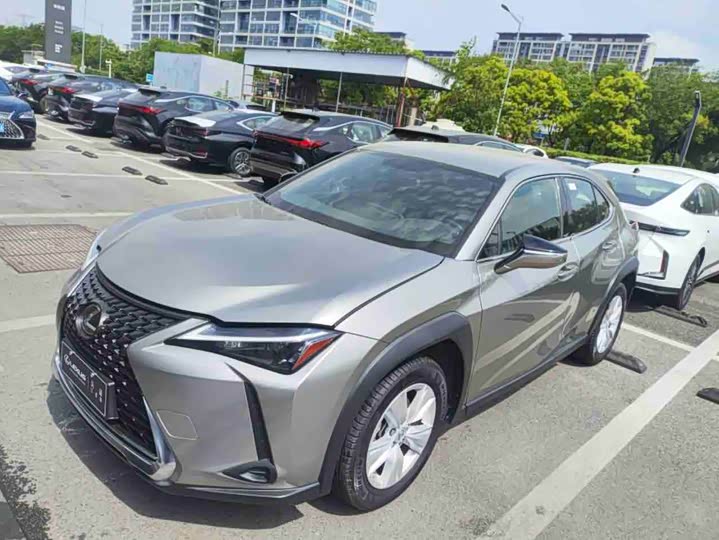 Lexus UX 2022 2022款 260h 探·酷版
