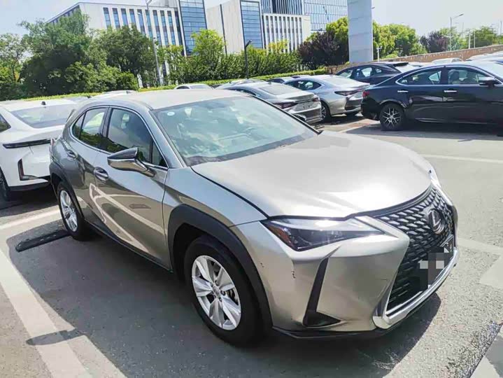 Lexus UX 2022 2022款 260h 探·酷版
