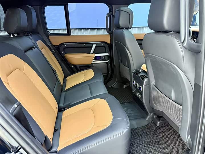 Zdjęcie 7 - Land Rover Defender