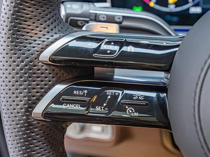 Фото 7 - Mercedes-Benz GLS-Class