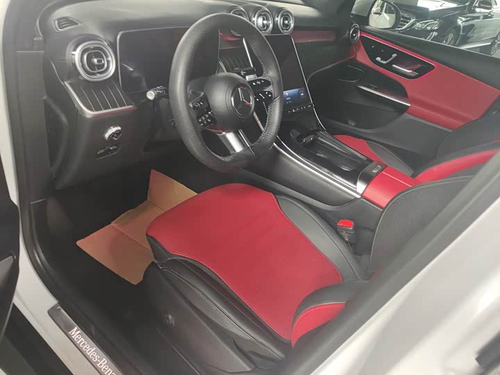 Фото 5 - Mercedes-Benz GLC-Class