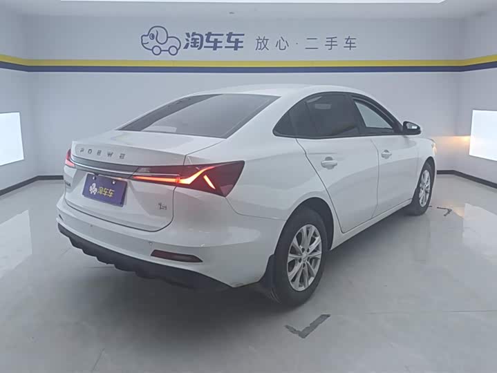 Roewe i5 2026 2026款 1.5L 手动舒享版