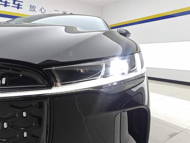 Lincoln Z (Zephyr) 2024 2024款 2.0T 两驱尊尚混动版