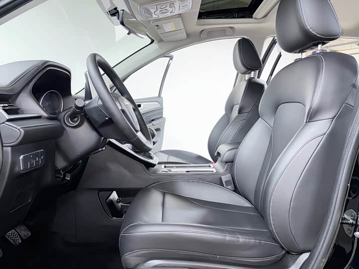 Zdjęcie 7 - Haval M6