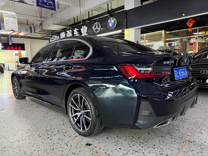 Фото 4 - BMW 3 Series