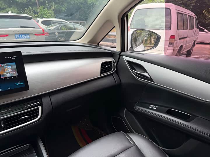 BYD Song Max 2021 2021款 升级版 1.5T 自动豪华型 7座