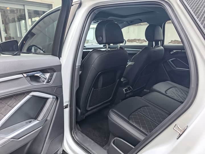 Zdjęcie 5 - Audi Q3 Sportback