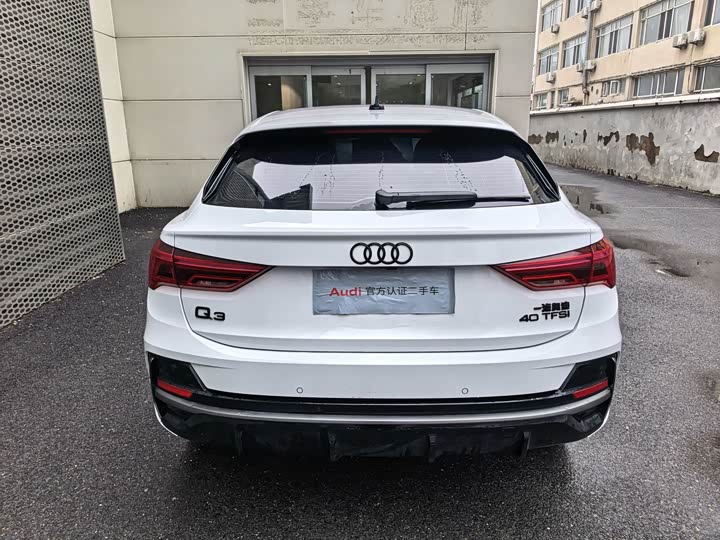 Zdjęcie 9 - Audi Q3 Sportback