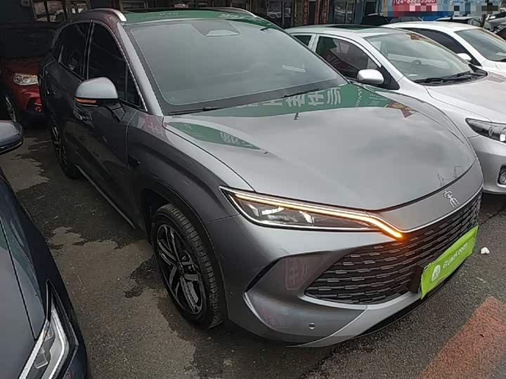 Photo 4 - BYD Song L DM-i Hybrid