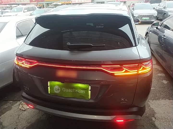 Photo 6 - BYD Song L DM-i Hybrid
