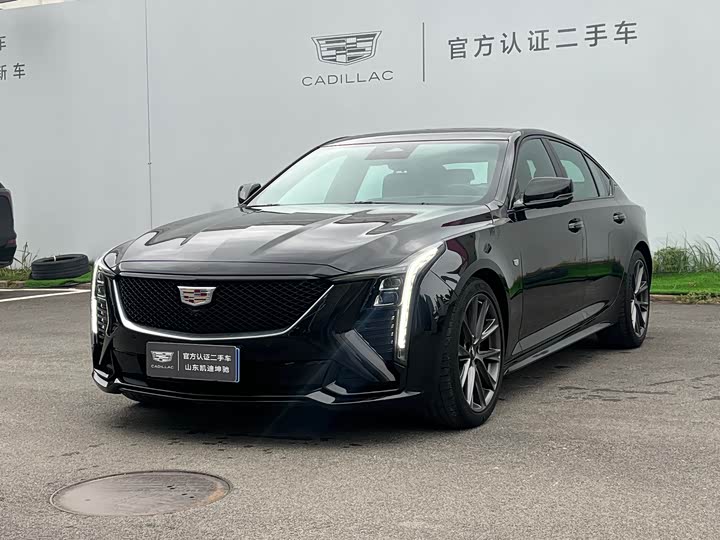 Фото 1 - Cadillac CT5