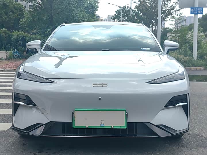 Geely Galaxy E8 2024 2024款 550km 后驱MAX