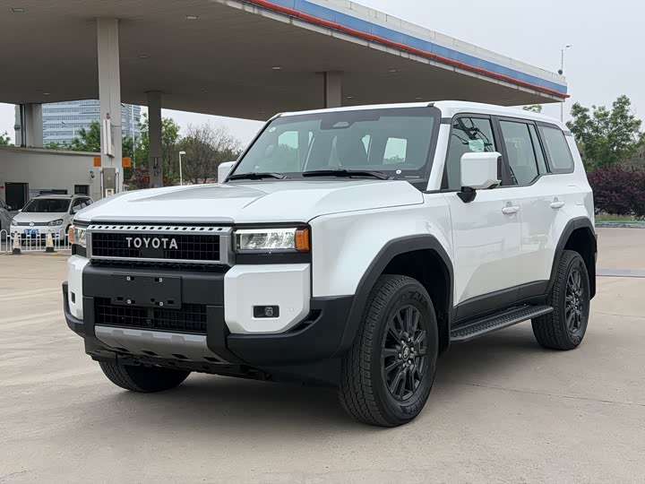 2026 Toyota Prado