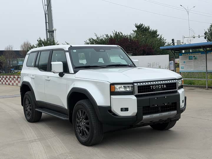 2026 Toyota Prado