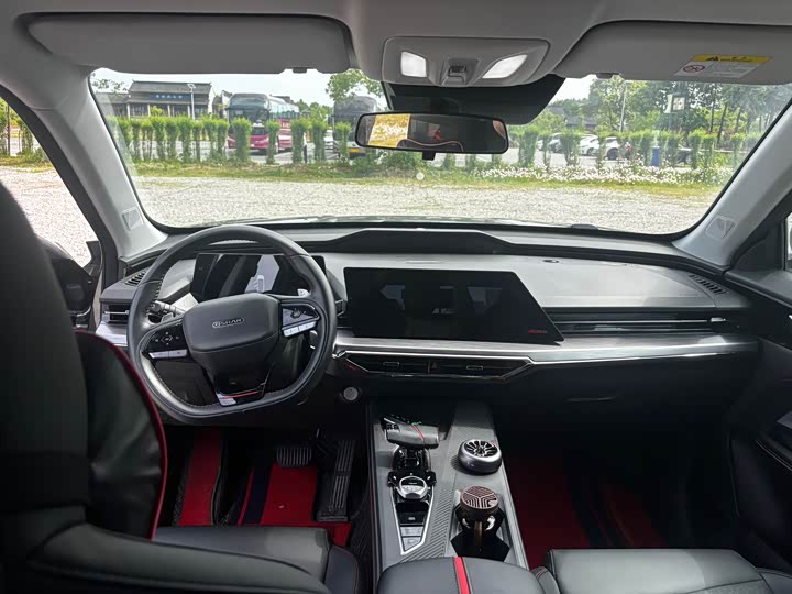 Фото 9 - Changan Oshan Z6