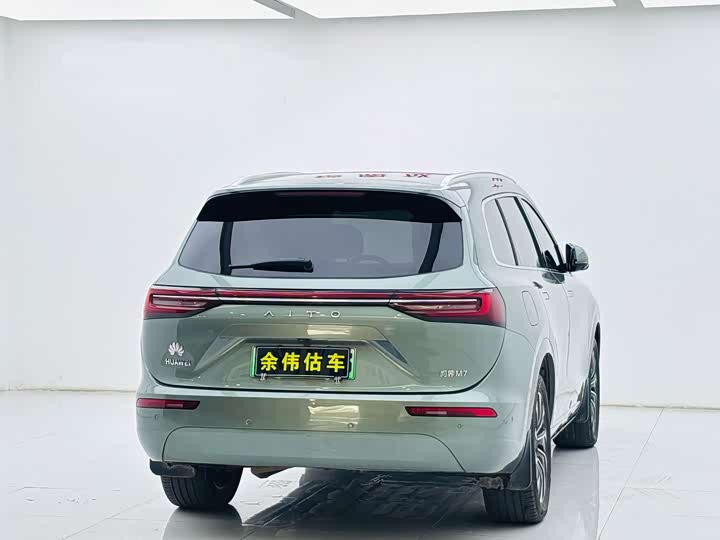 Aito M7 2022 2022款 1.5T 后驱舒适版