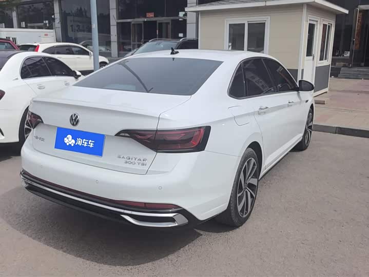 Фото 3 - Volkswagen Sagitar L