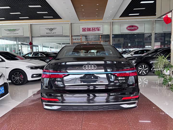 Audi A6L 2026 2026款 45 TFSI 臻选动感型
