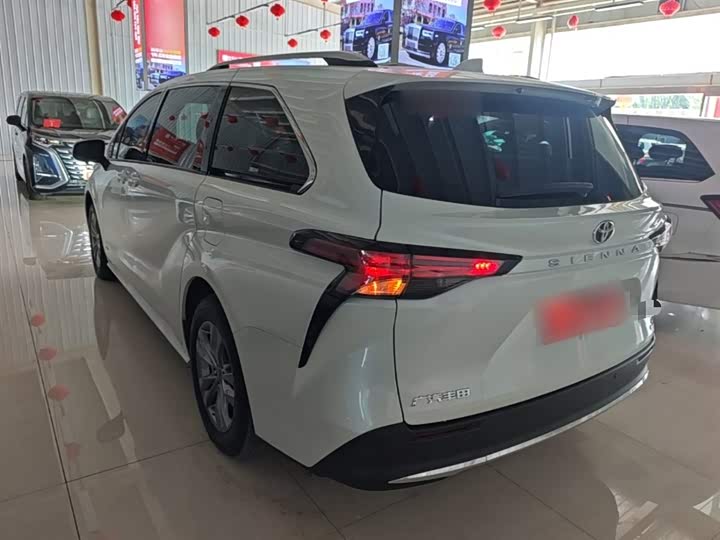 Toyota Sienna 2024 2024款 2.5L混动 舒适版