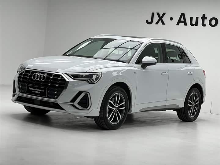 Фото 1 - Audi Q3