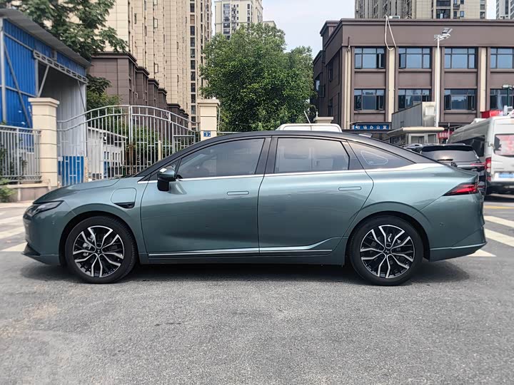 2024 XPeng P5