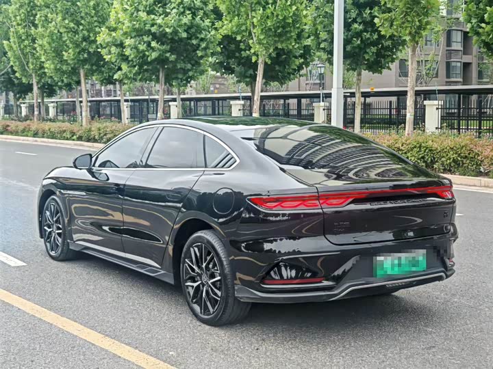 Фото 9 - BYD Han