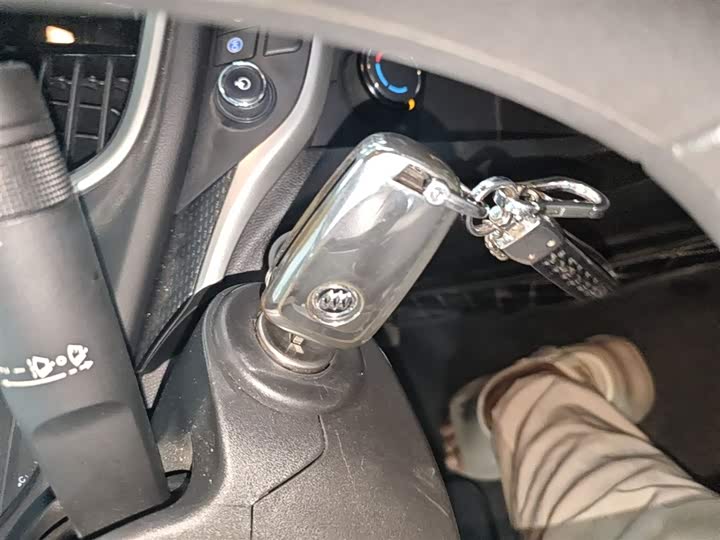 Фото 9 - Buick Excelle GT