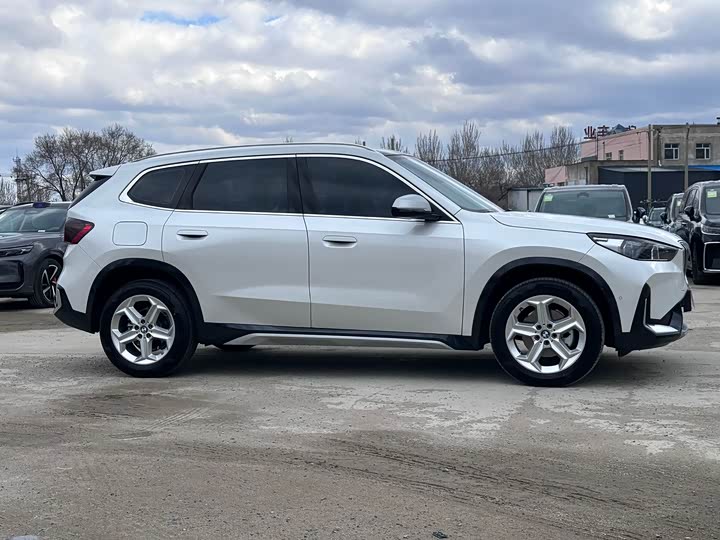 Фото 5 - BMW X1