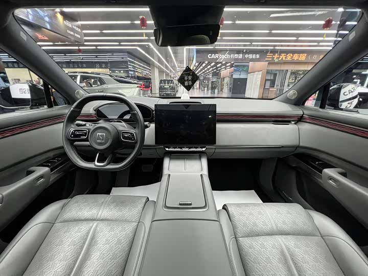 Zeekr 7X 2025 2025款 75kWh 后驱智驾版