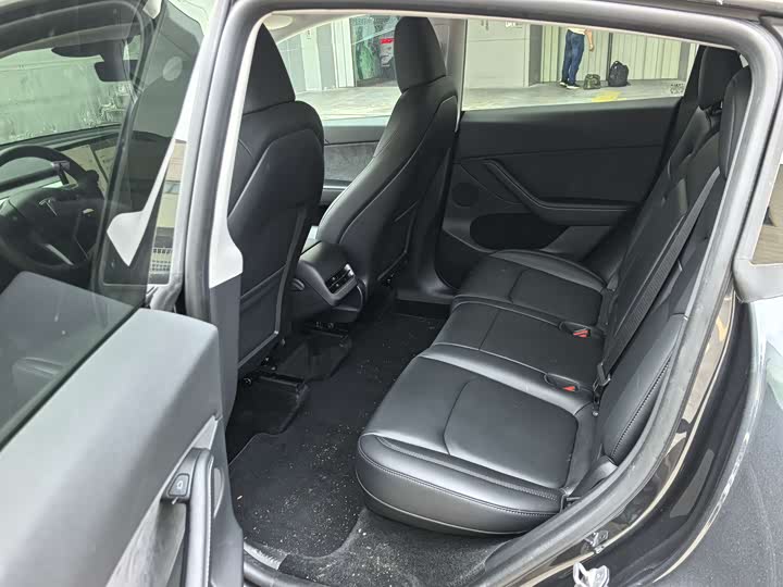 Tesla Model Y 2024 2024款 后轮驱动版
