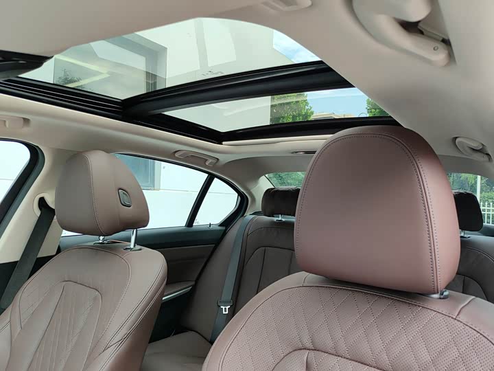 Фото 7 - BMW 3 Series