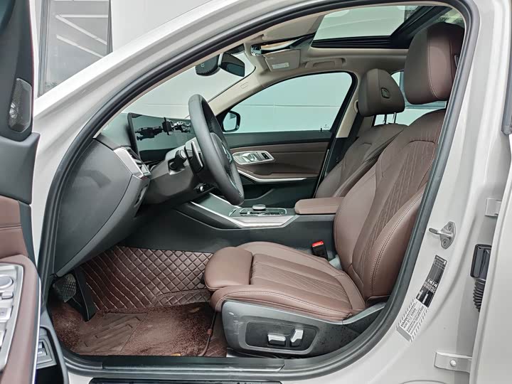 Фото 9 - BMW 3 Series