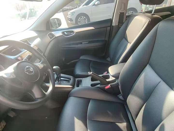 Фото 4 - Nissan Sylphy