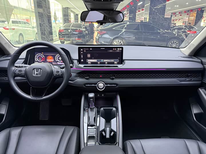 Honda Accord 2025 2025款 运动系列 260TURBO 豪华版